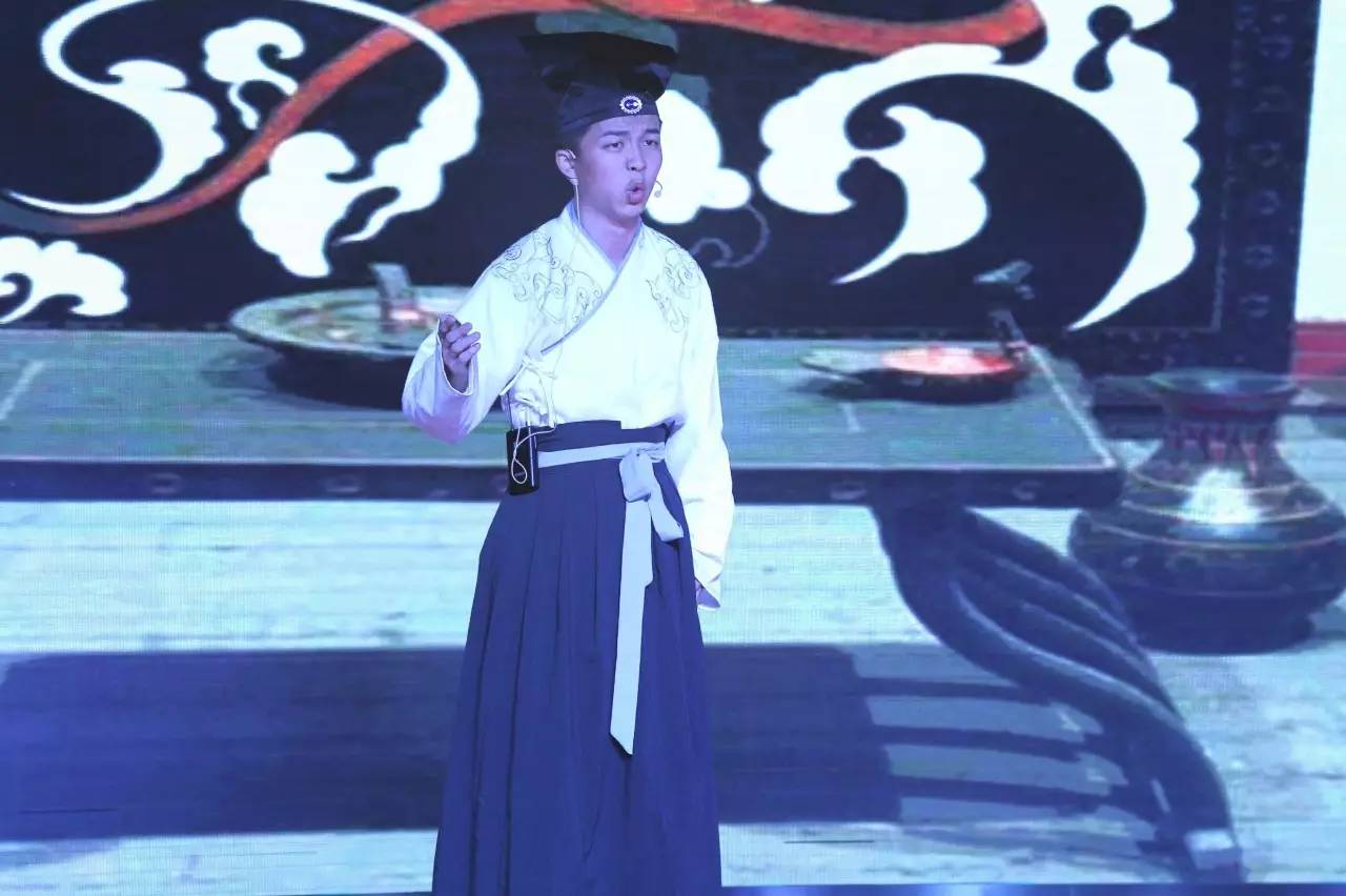 汪小菲再开宠妻模式!新购豪宅登记在大S名下“星空官网”(图3) 星空娱乐